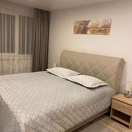 Apartments Victoria Panevezys Bagian luar foto